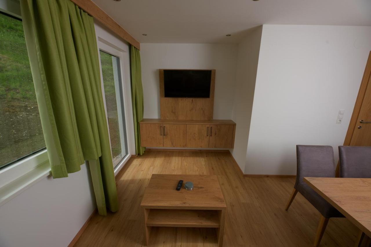 Mounira Ladis Apartment Екстериор снимка